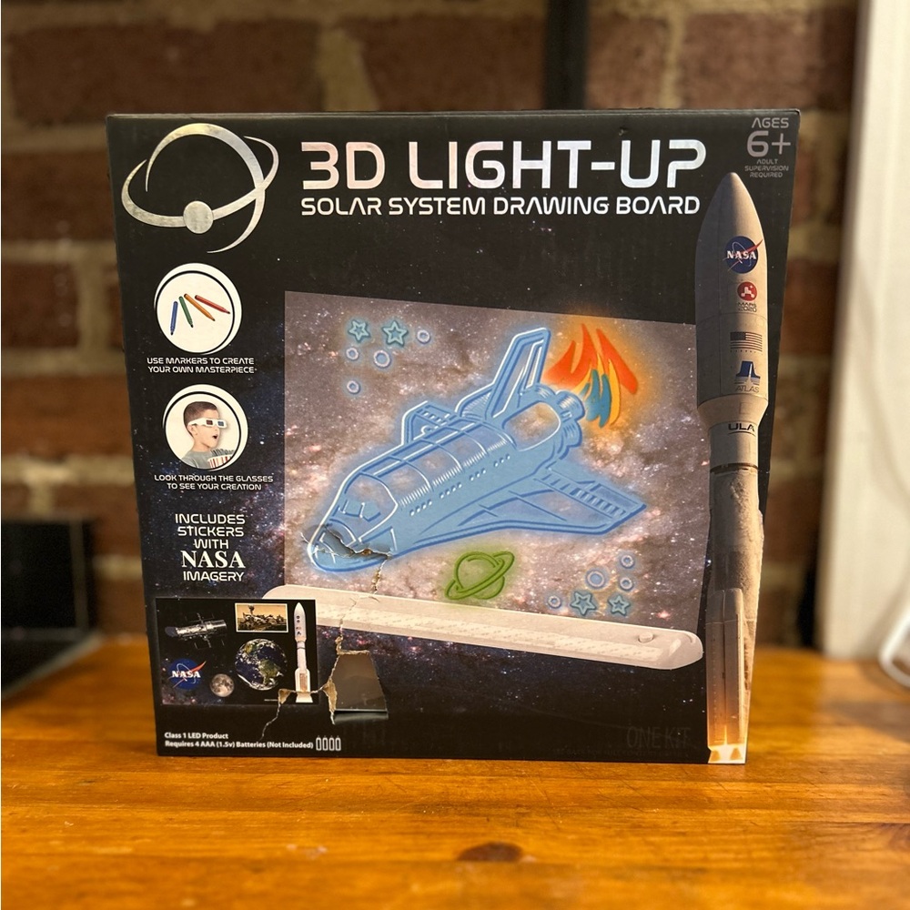 3D Light-Up Solar System Drawing Board